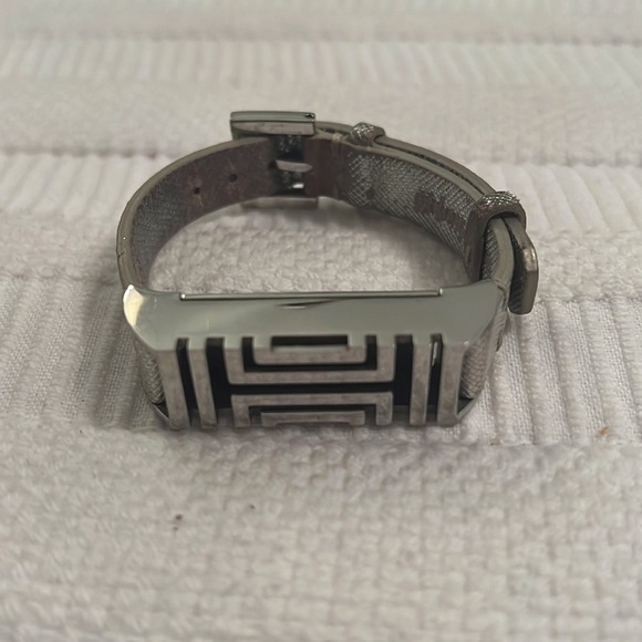 Tory Burch Silver Fitbit-Case Leather Bracelet - Picture 3 of 8